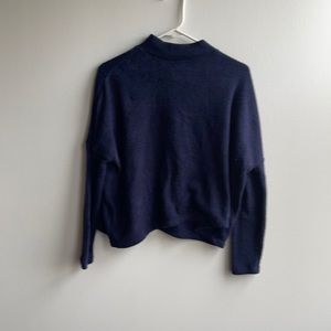 HM DIVIDED SZ XS Navy Cropped Long sleeve